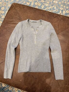 Abercrombie & Fitch Light Gray Ribbed Henley Long Sleeve
